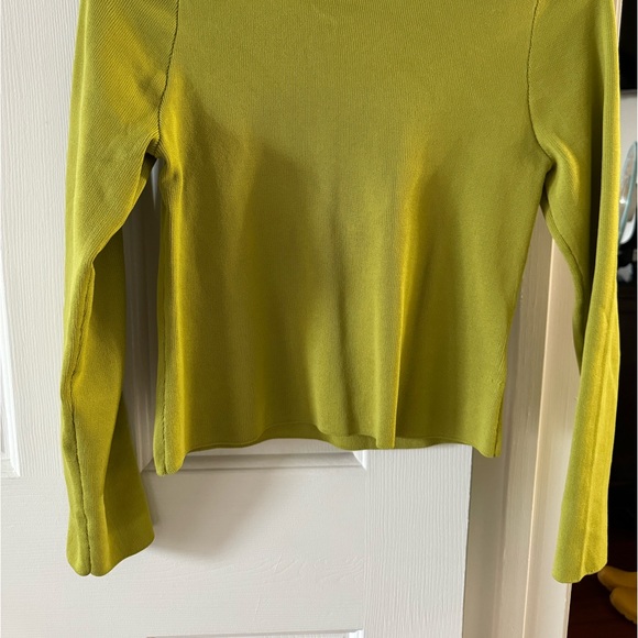 Happily Grey Top. L Apple Green long sleeve cropped NWOT - Picture 2 of 3